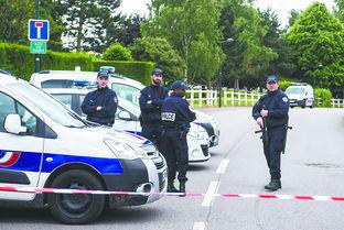 刑警爆料行凶视频在线观看,行凶视频在线观看，惊心动魄的犯罪现场还原  第1张